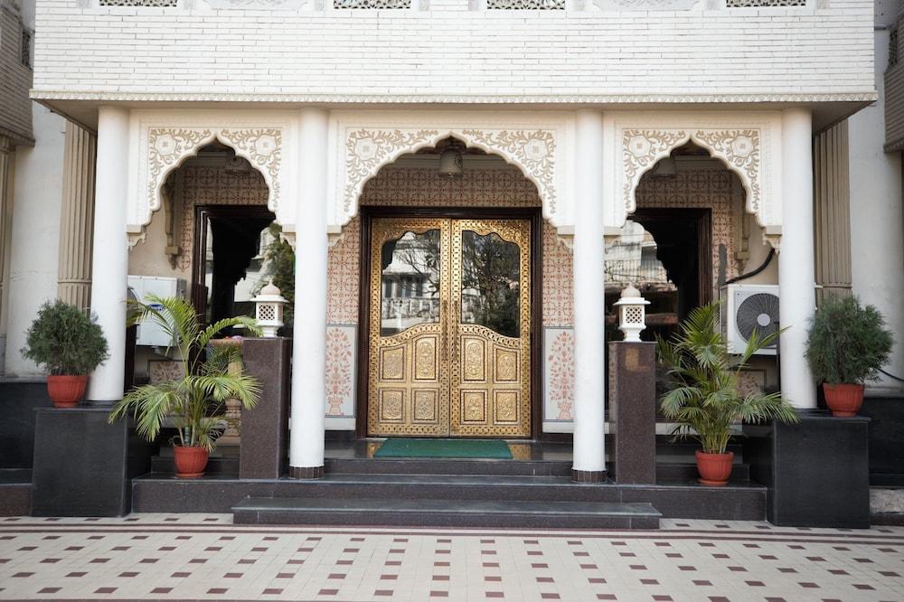 Nahargarh Haveli-Near Train Station Metro Hotel Jaipur Ngoại thất bức ảnh