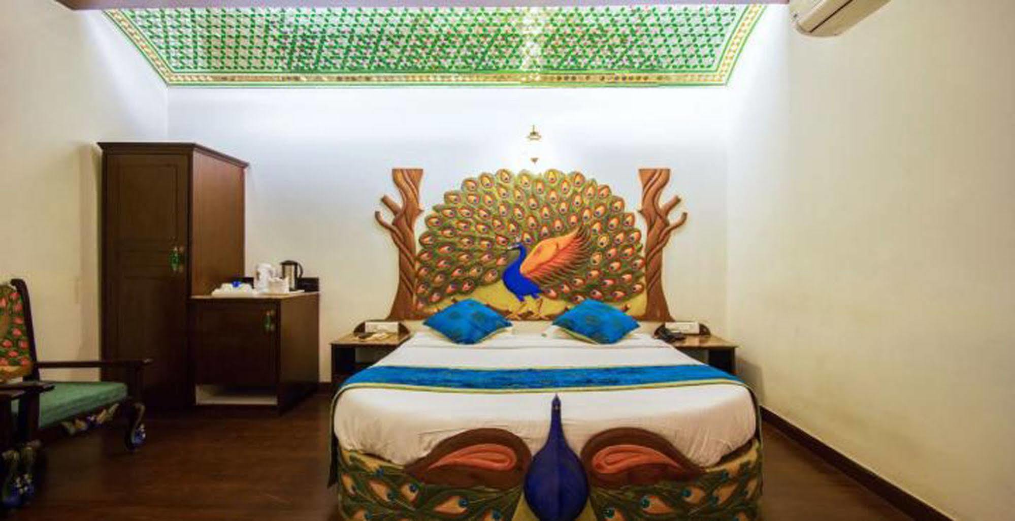 Nahargarh Haveli-Near Train Station Metro Hotel Jaipur Ngoại thất bức ảnh