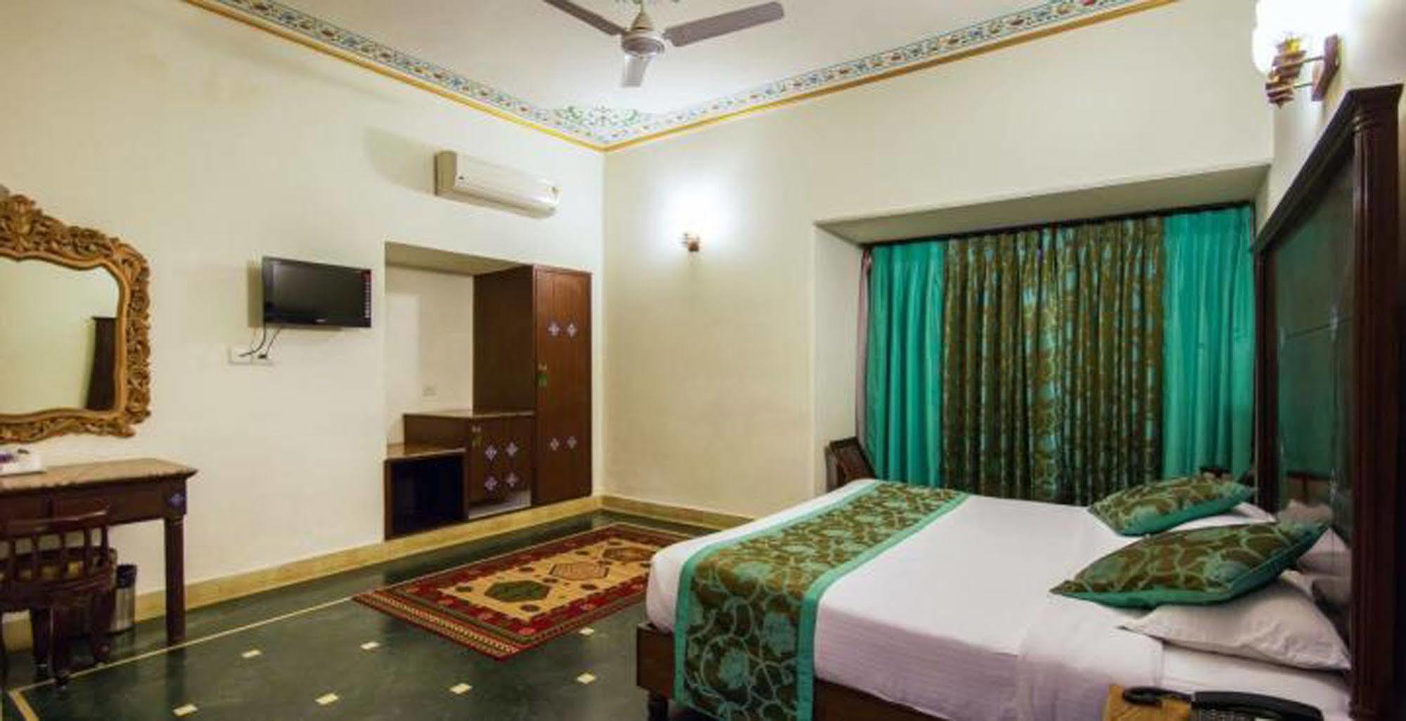 Nahargarh Haveli-Near Train Station Metro Hotel Jaipur Ngoại thất bức ảnh